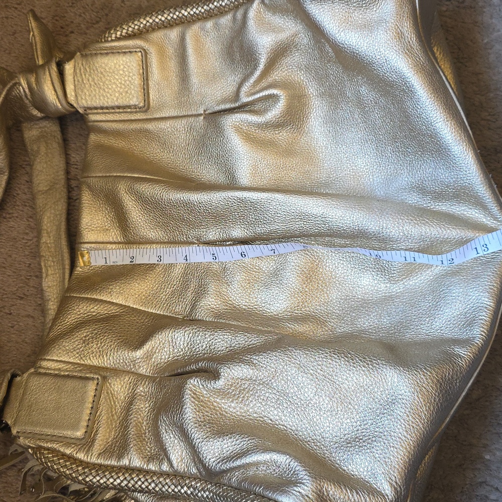 Gold Metallic Women’s Shoulder Bag - Picture 4 of 5